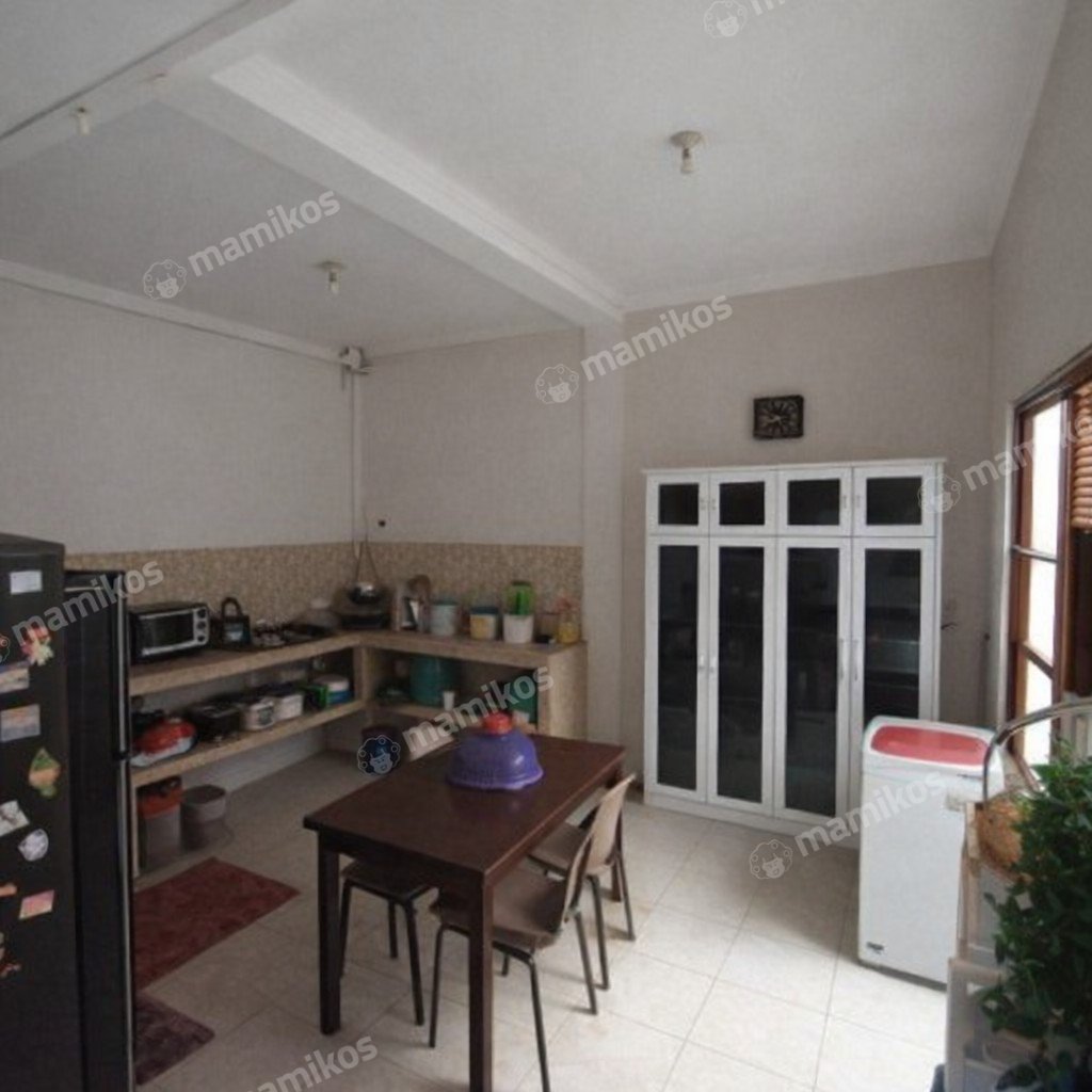Rumah Sertifikat SHM 3 Kamar Tidur 3 Kamar Mandi Metland Puri Jakarta Barat - Photo 4