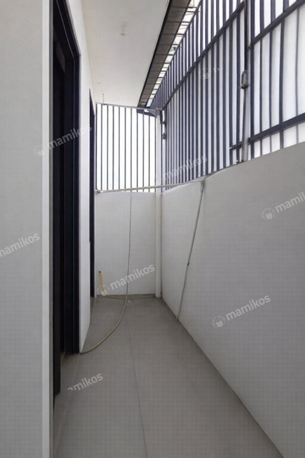 Rumah Sertifikat SHM 4 Kamar Tidur 3 Kamar Mandi Rawamangun Jakarta Timur - Photo 2