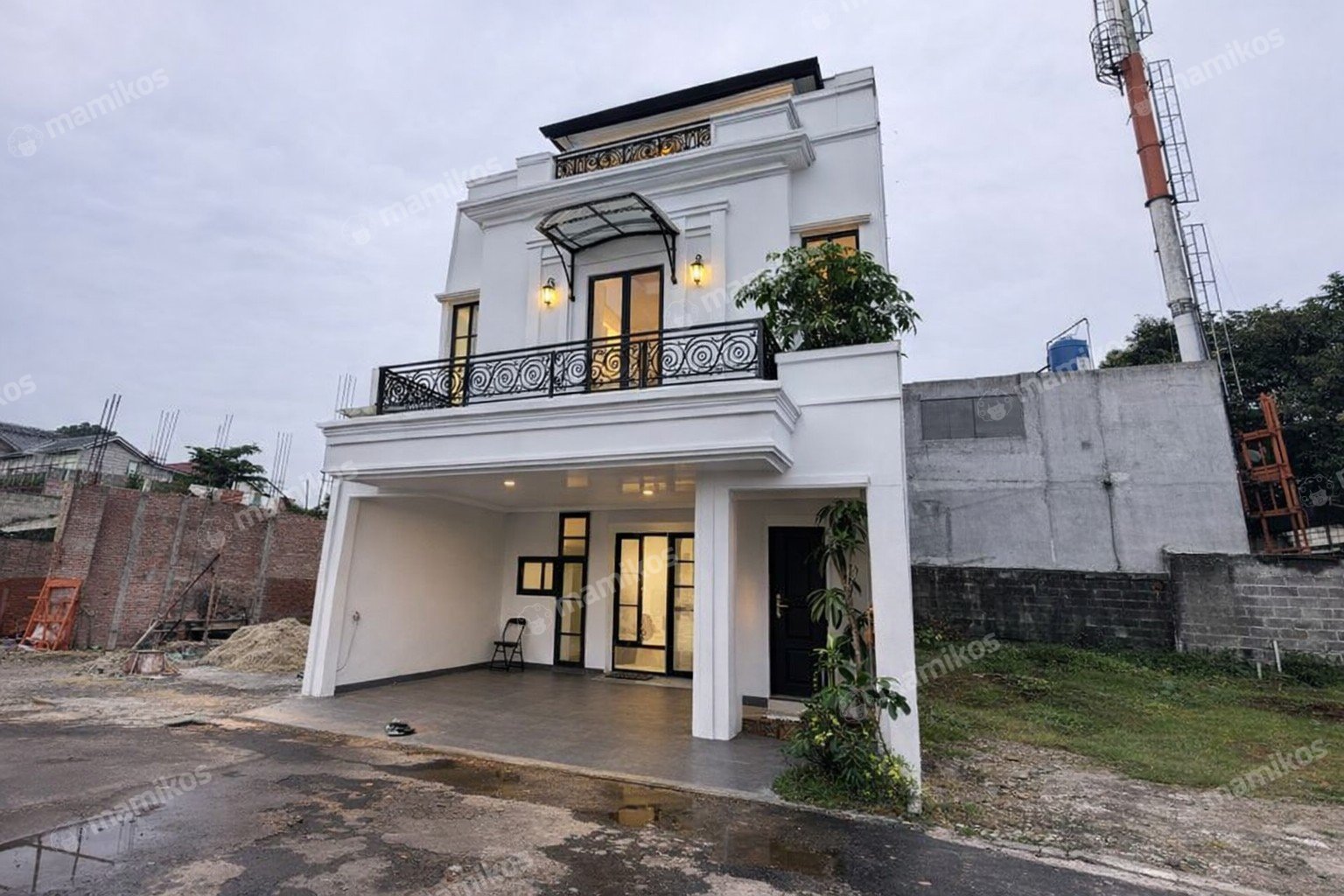 Rumah Sertifikat SHM 5 Kamar Tidur 3 Kamar Mandi Cilangkap Jakarta Timur