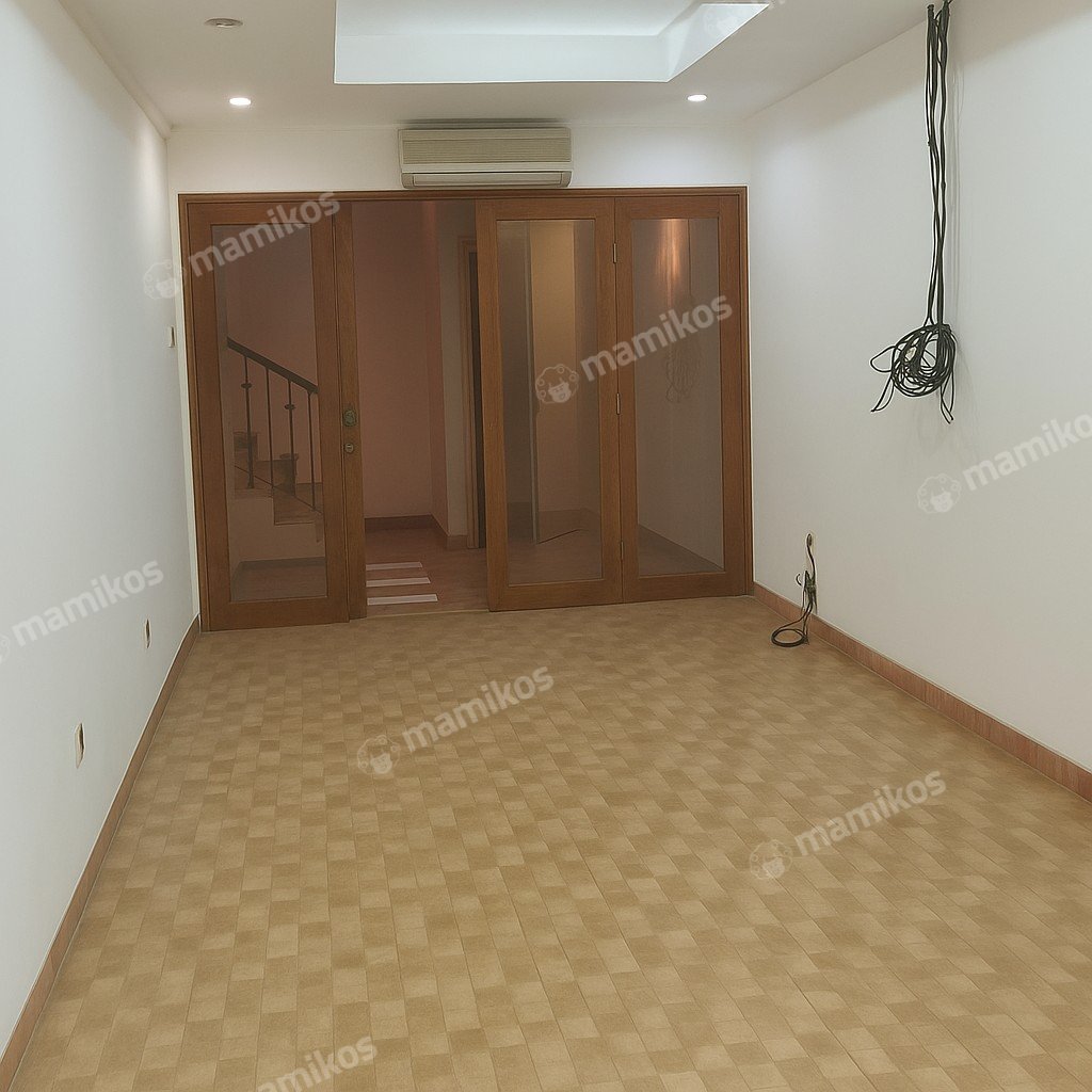 Rumah Sertifikat SHM 4 Kamar Tidur 2 Kamar Mandi Tanjung Duren Jakarta Barat - Photo 5