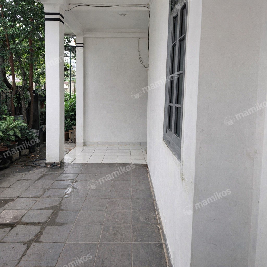 Rumah Sertifikat SHM 4 Kamar Tidur 3 Kamar Mandi Duren Sawit Jakarta Timur - Photo 2