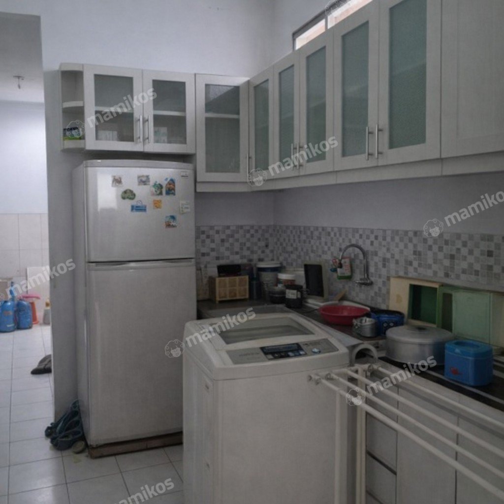 Rumah Sertifikat SHM 4 Kamar Tidur 3 Kamar Mandi Duren Sawit Jakarta Timur - Photo 5