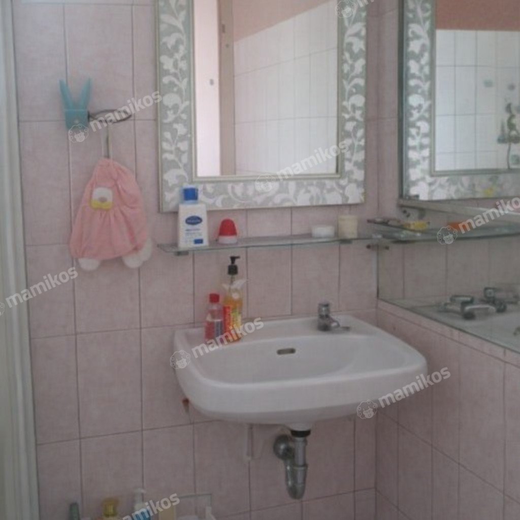 Rumah Sertifikat SHM 3 Kamar Tidur 2 Kamar Mandi Metland Puri Jakarta Barat - Photo 2
