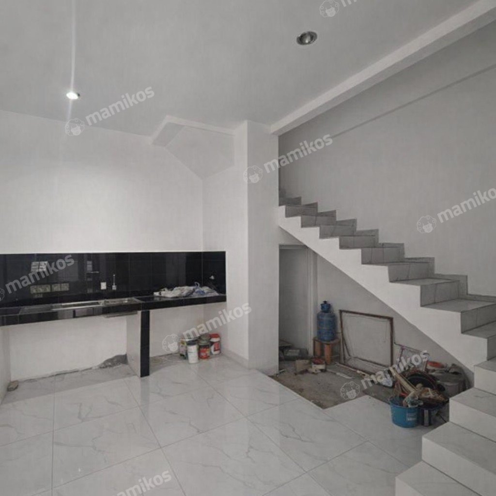 Rumah Sertifikat SHM 3 Kamar Tidur 3 Kamar Mandi Kepa Duri Jakarta Barat - Photo 2