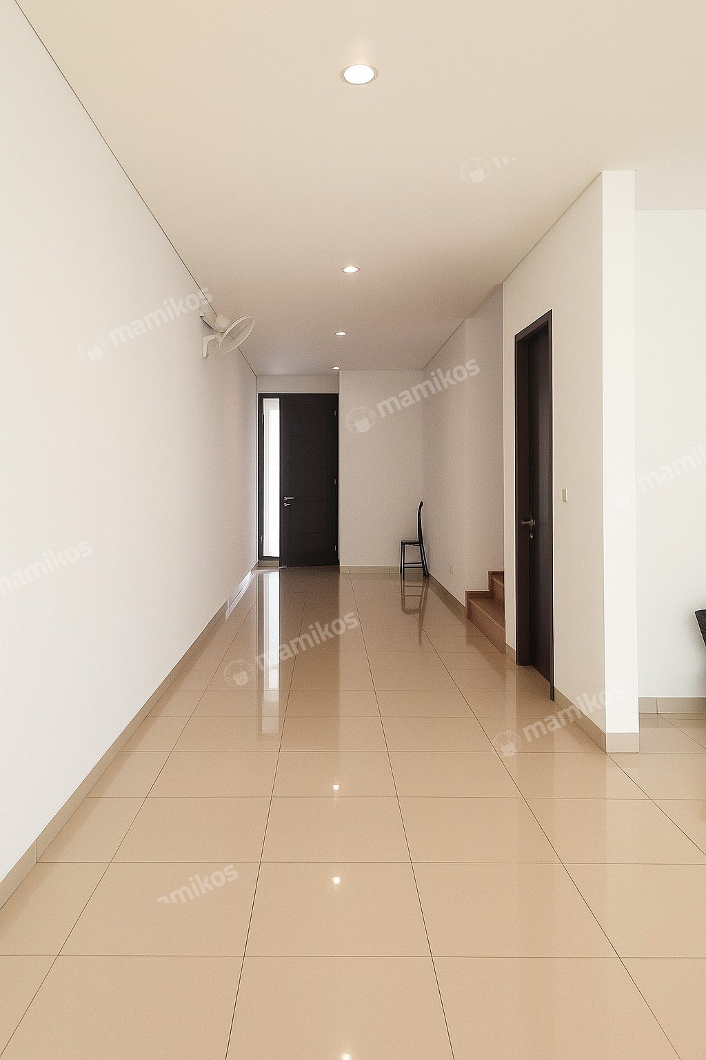 Rumah Sertifikat SHM 3 Kamar Tidur 3 Kamar Mandi Lebak Bulus Jakarta Selatan - Photo 2