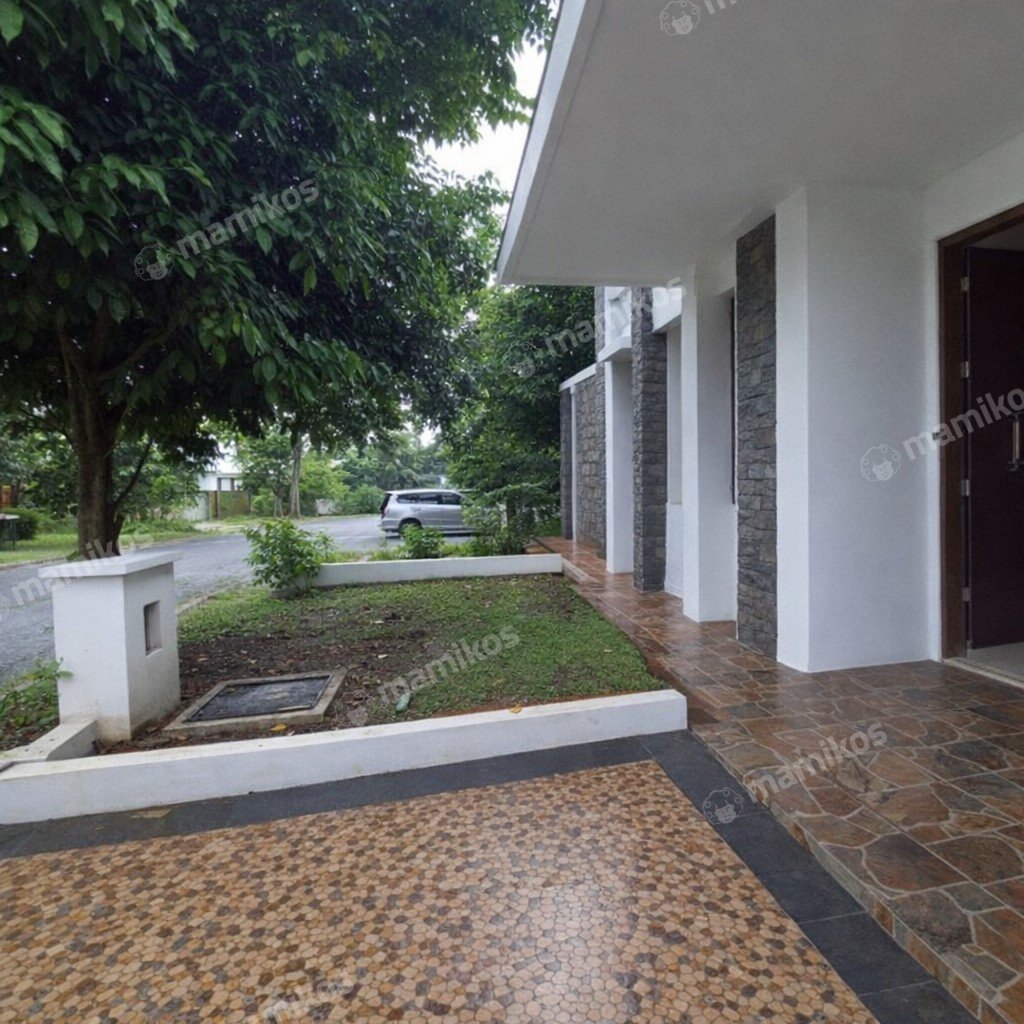 Rumah Sertifikat SHM 5 Kamar Tidur 4 Kamar Mandi Cibubur Jakarta Timur - Photo 4