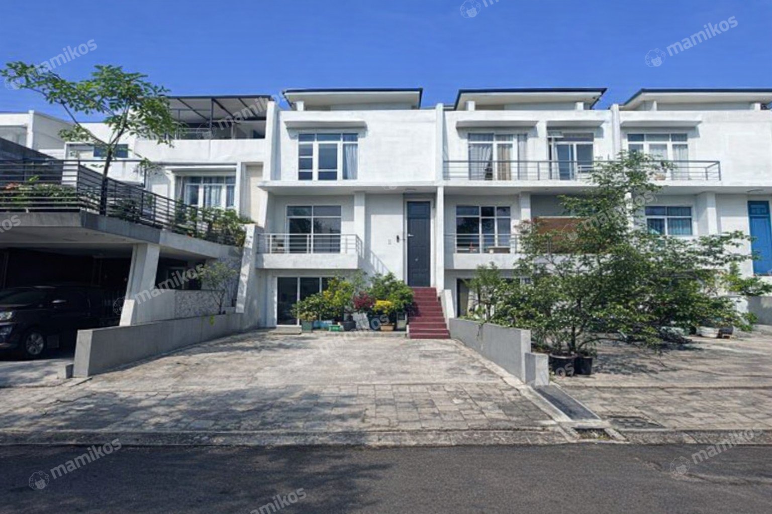 Rumah Sertifikat SHM 4 Kamar Tidur 4 Kamar Mandi Cirendeu Jakarta Selatan