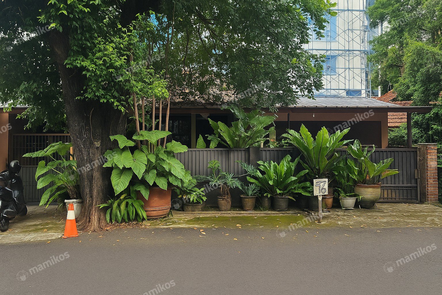 Rumah Sertifikat SHM 4 Kamar Tidur 2 Kamar Mandi Gandaria Jakarta Selatan