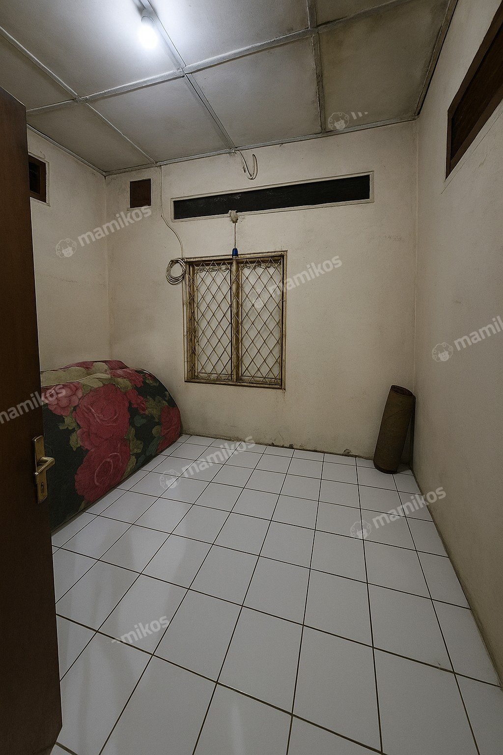 Rumah Sertifikat SHM 4 Kamar Tidur 2 Kamar Mandi Gandaria Jakarta Selatan - Photo 4