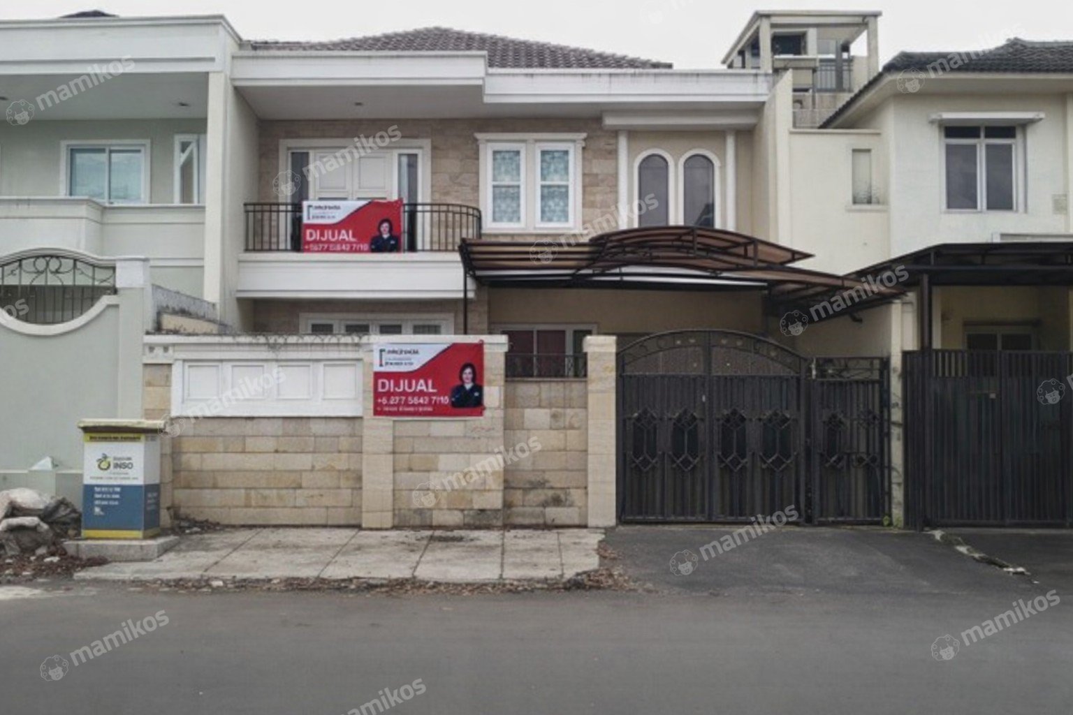 Rumah Sertifikat SHM 4 Kamar Tidur 3 Kamar Mandi Intercon Jakarta Barat