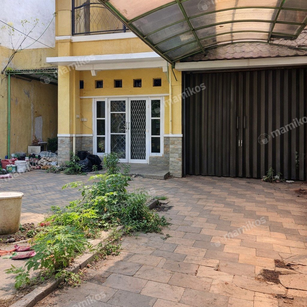 Rumah Sertifikat SHM 4 Kamar Tidur 2 Kamar Mandi Taman Surya Jakarta Barat - Photo 3