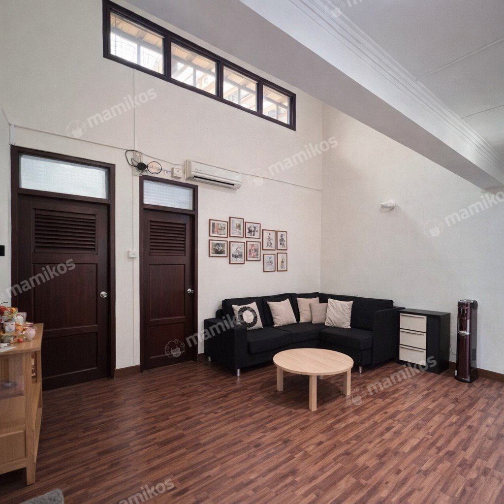 Rumah Sertifikat SHM 8 Kamar Tidur 5 Kamar Mandi Kebon Jeruk Jakarta Barat - Photo 5