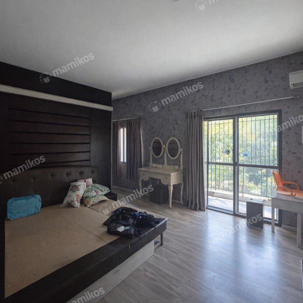 Rumah Sertifikat SHM 4 Kamar Tidur 3 Kamar Mandi Jakarta Garden City Jakarta Timur - Photo 4