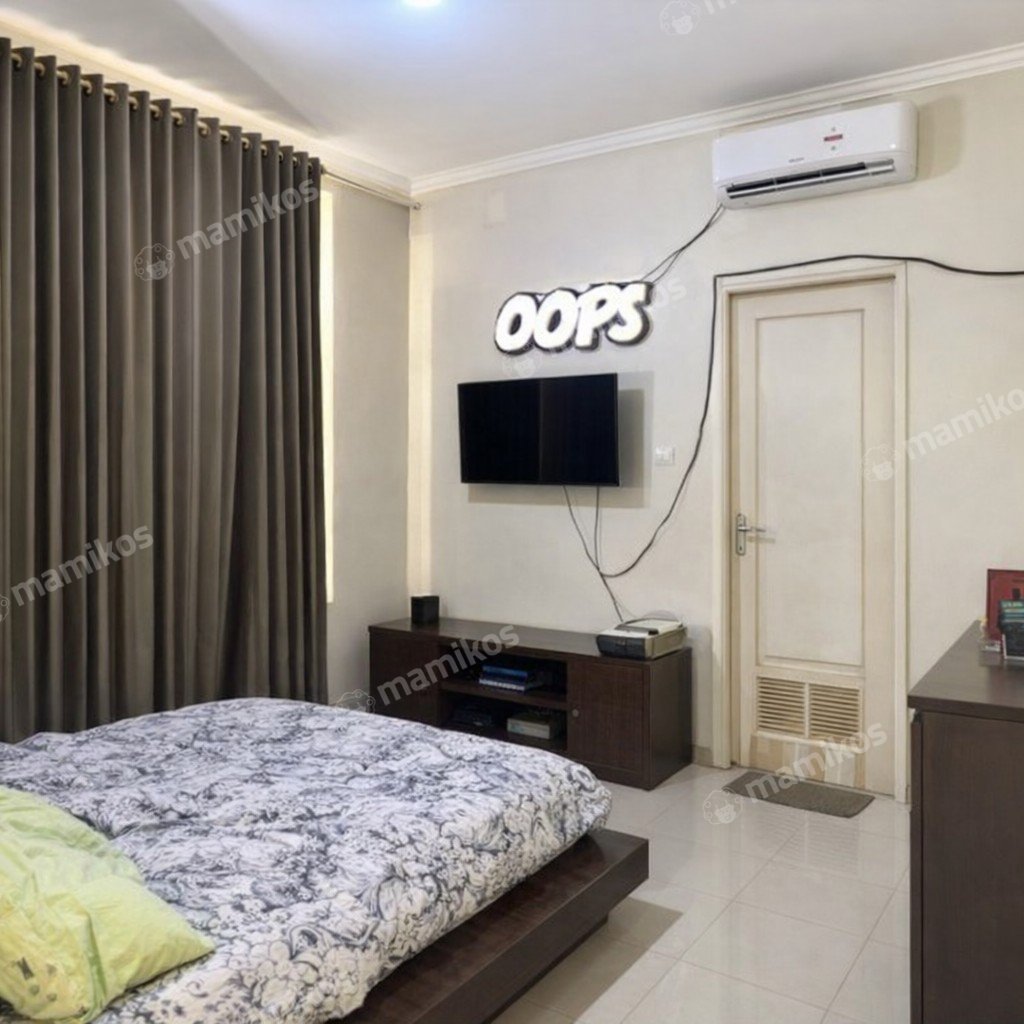 Rumah Sertifikat SHM 3 Kamar Tidur 3 Kamar Mandi Pantai Indah Kapuk Jakarta Utara - Photo 2