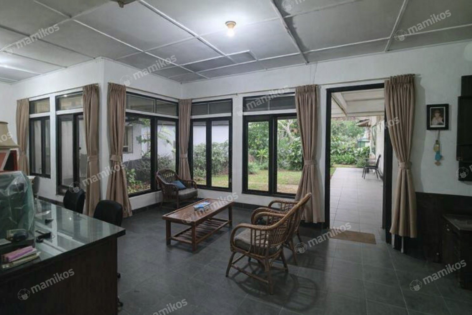 Rumah Sertifikat SHM 5 Kamar Tidur 5 Kamar Mandi Kebayoran Baru Jakarta Selatan