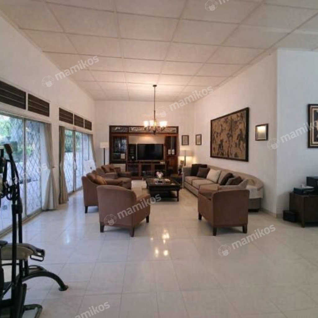 Rumah Sertifikat SHM 5 Kamar Tidur 5 Kamar Mandi Kebayoran Baru Jakarta Selatan - Photo 5