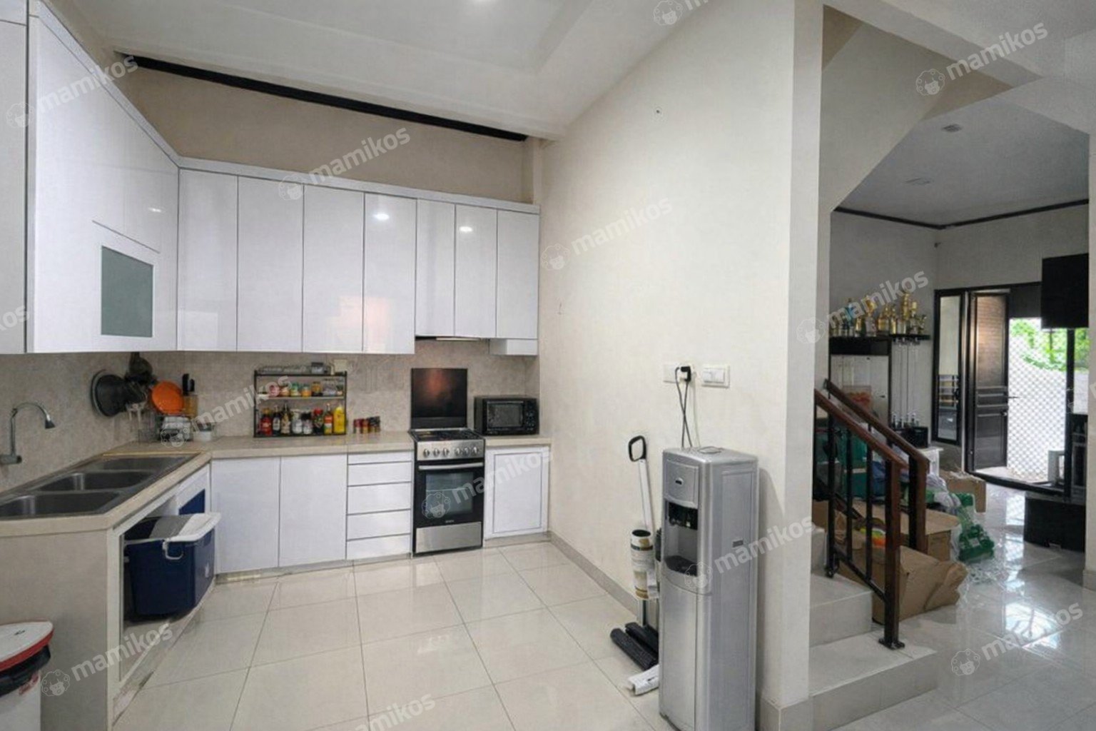 Rumah 4KT 3KM Metland Puri Jakarta Barat