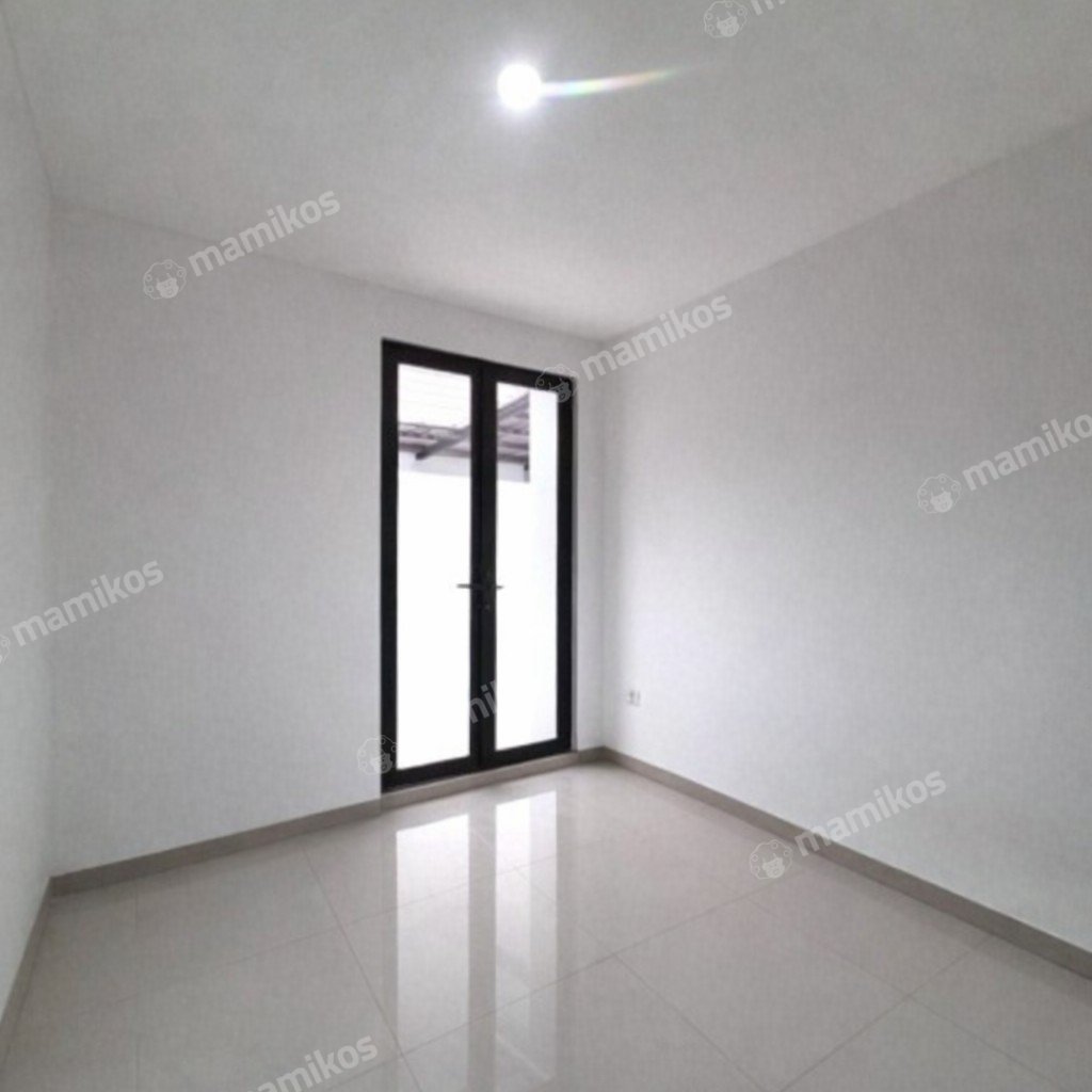 Rumah Sertifikat SHM 3 Kamar Tidur 1 Kamar Mandi Jakarta Garden City Jakarta Timur - Photo 2