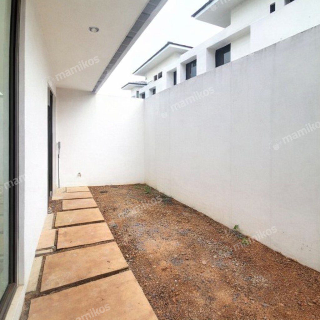 Rumah Sertifikat SHM 3 Kamar Tidur 1 Kamar Mandi Jakarta Garden City Jakarta Timur - Photo 3