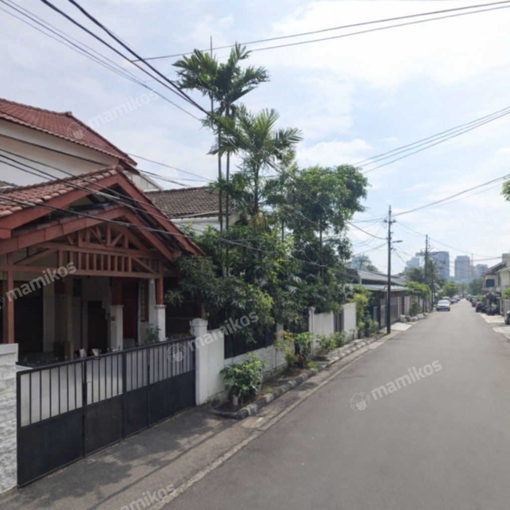 Rumah Sertifikat SHM 4 Kamar Tidur 3 Kamar Mandi Tebet Jakarta Selatan - Photo 2