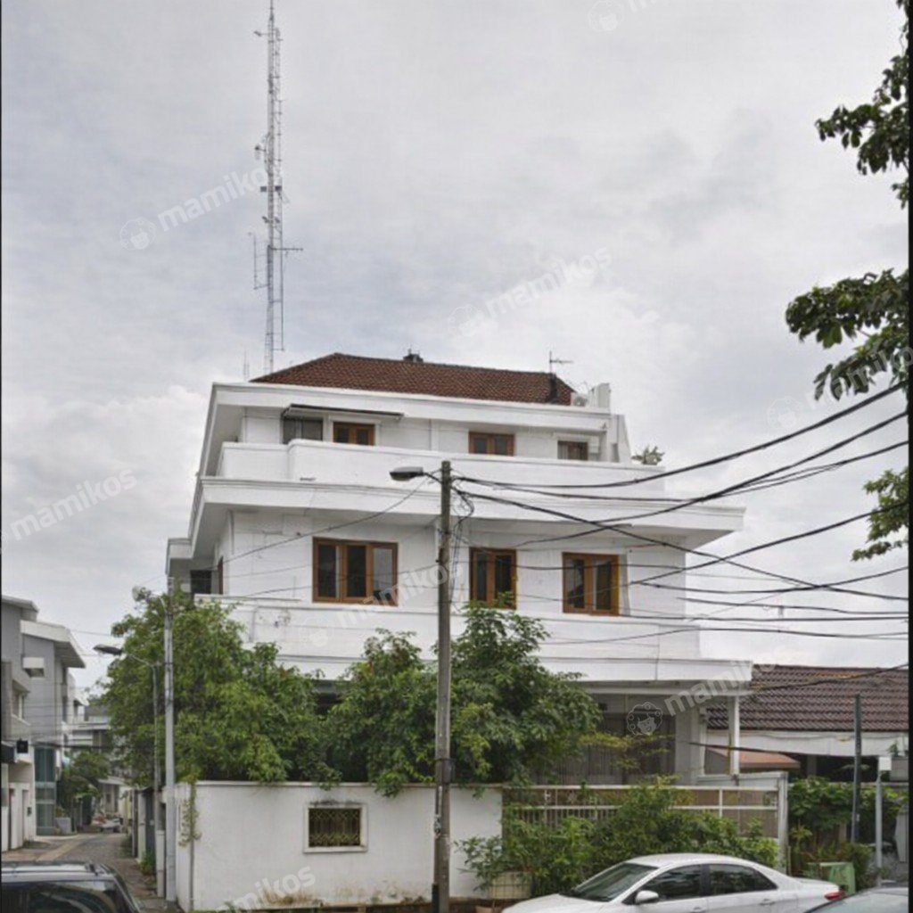 Rumah Sertifikat SHM 6 Kamar Tidur 5 Kamar Mandi Sunter Jakarta Utara