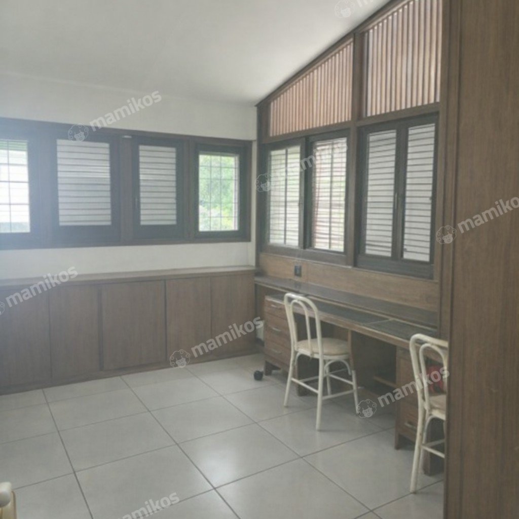 Rumah Sertifikat SHM 5 Kamar Tidur 2 Kamar Mandi Kembangan Jakarta Barat - Photo 4