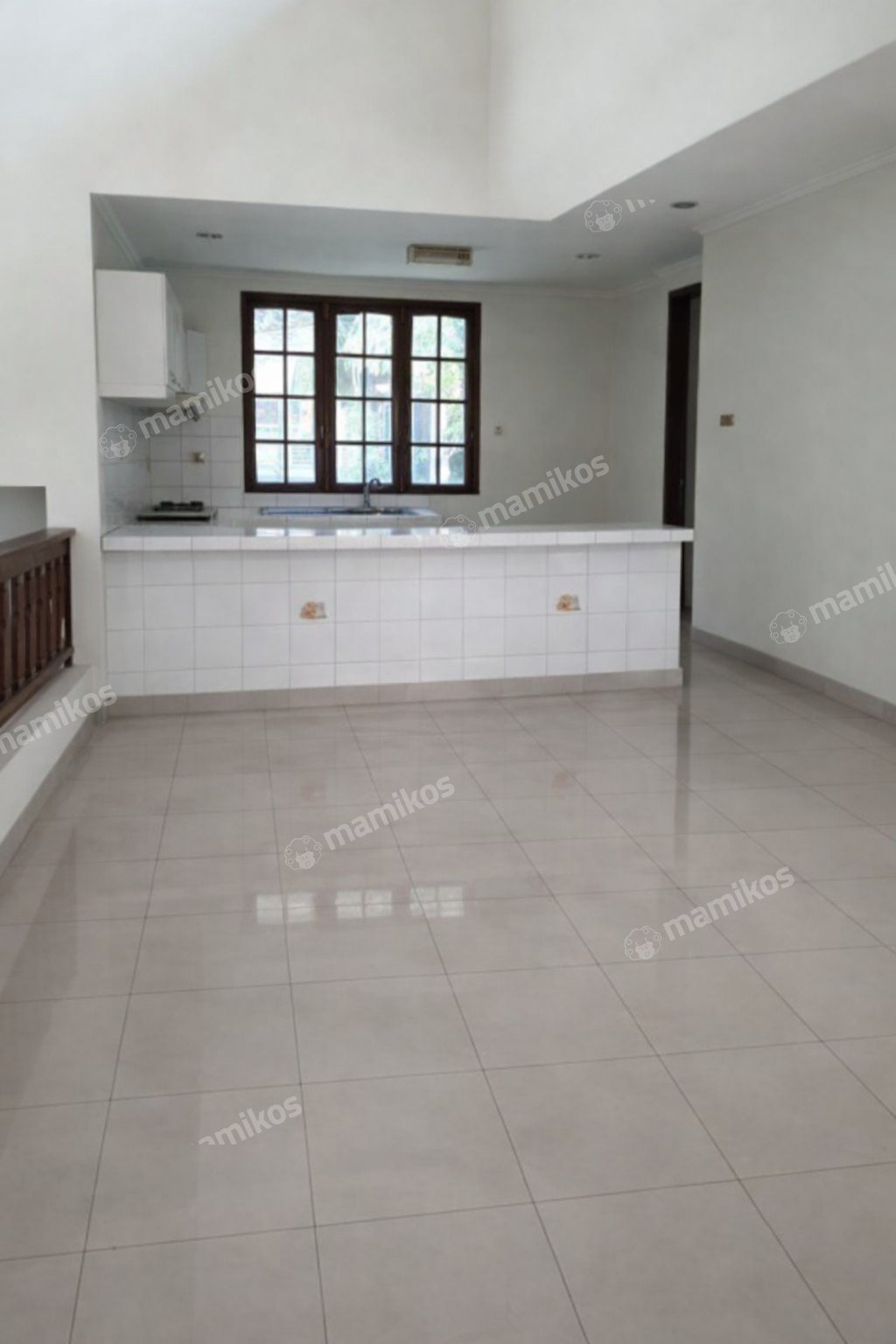 Rumah Sertifikat SHM 4 Kamar Tidur 3 Kamar Mandi Pondok Indah Jakarta Selatan - Photo 2