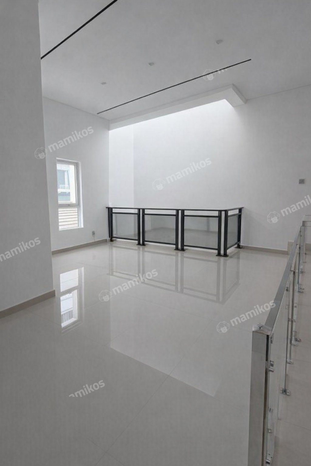 Rumah Sertifikat SHM 4 Kamar Tidur 4 Kamar Mandi Tanjung Duren Selatan Jakarta Barat - Photo 4