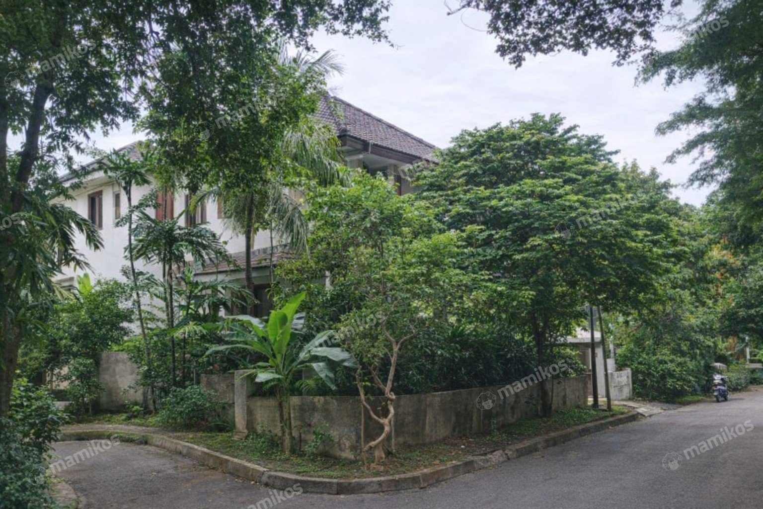 Rumah Sertifikat SHM 5 Kamar Tidur 4 Kamar Mandi Lebak Bulus Jakarta Selatan - Photo 4