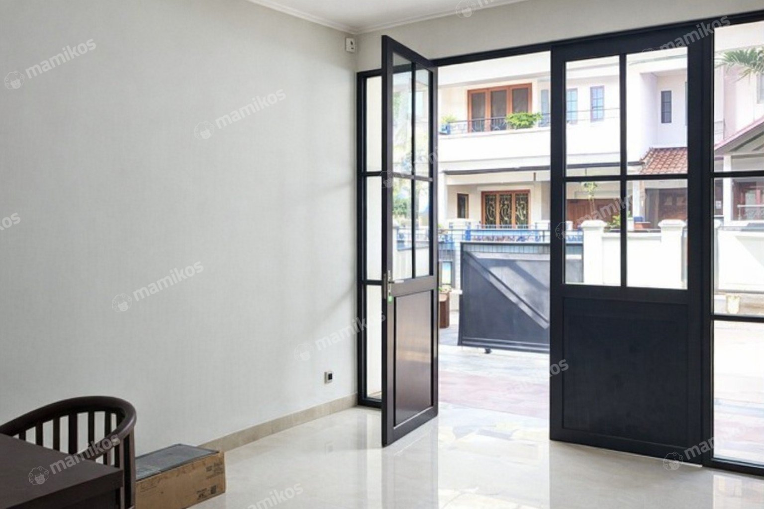 Rumah 3KT 3KM Puri Indah Jakarta Barat