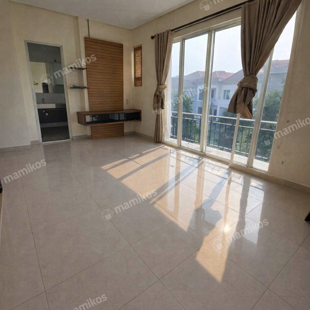 Rumah Sertifikat SHM 3 Kamar Tidur 3 Kamar Mandi Puri Indah Jakarta Barat - Photo 5