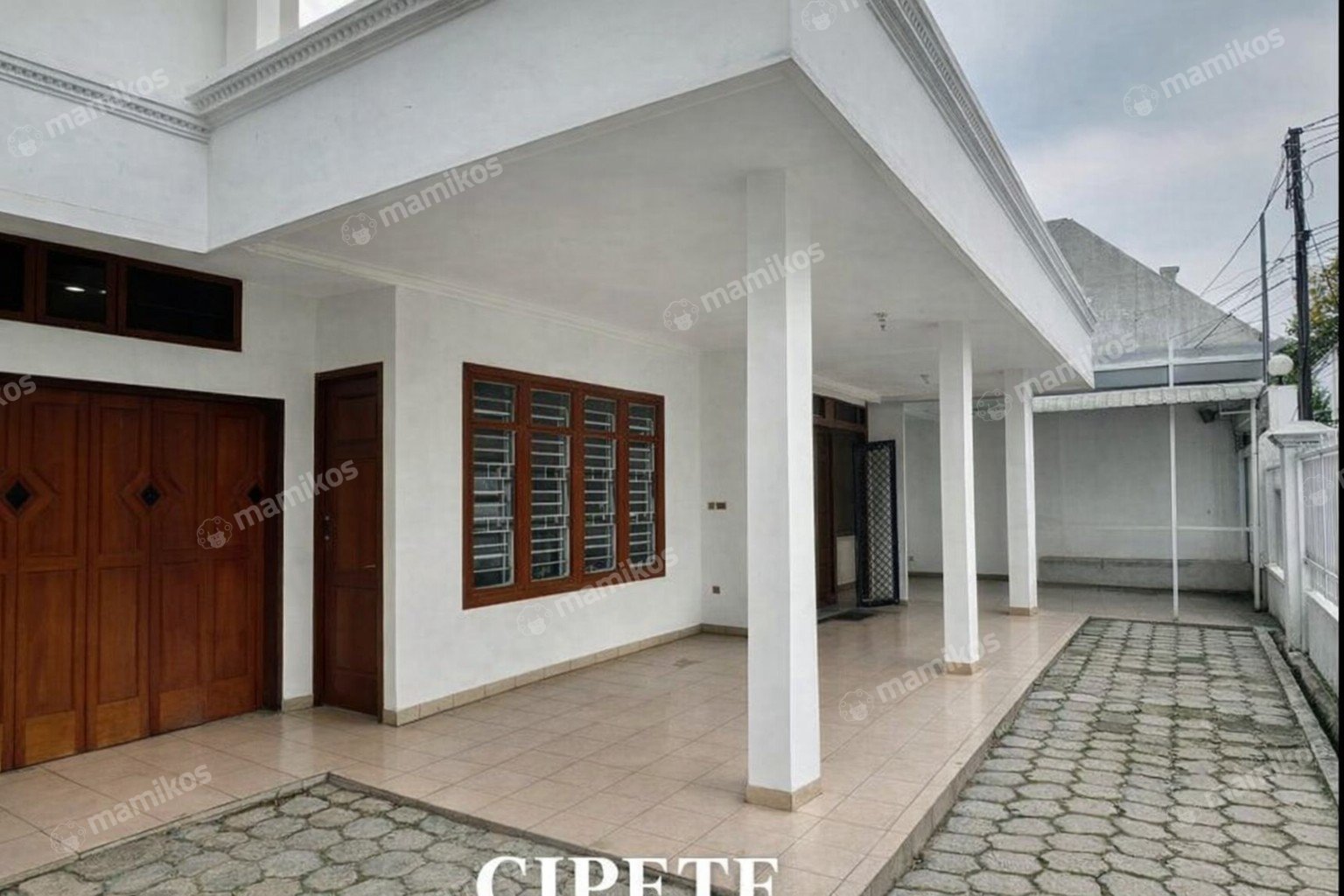 Rumah Sertifikat SHM 5 Kamar Tidur 6 Kamar Mandi Cipete Jakarta Selatan