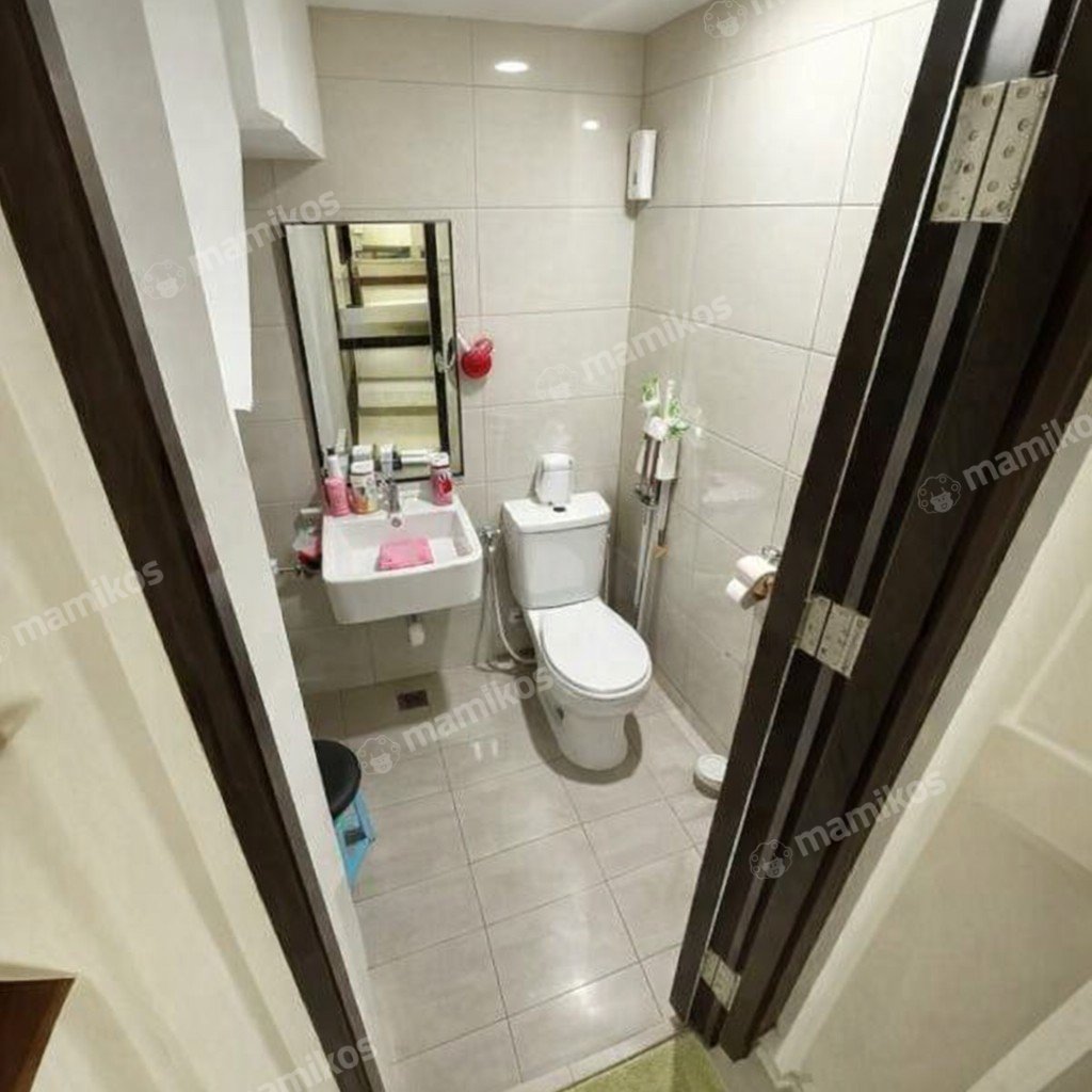 Rumah Sertifikat SHM 4 Kamar Tidur 2 Kamar Mandi Green Lake City Jakarta Barat - Photo 3