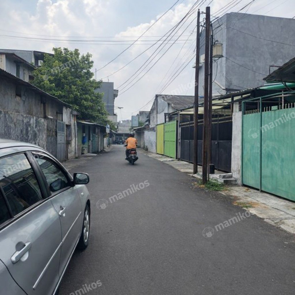Rumah Sertifikat SHM 4 Kamar Tidur 3 Kamar Mandi Duri Kepa Jakarta Barat - Photo 4