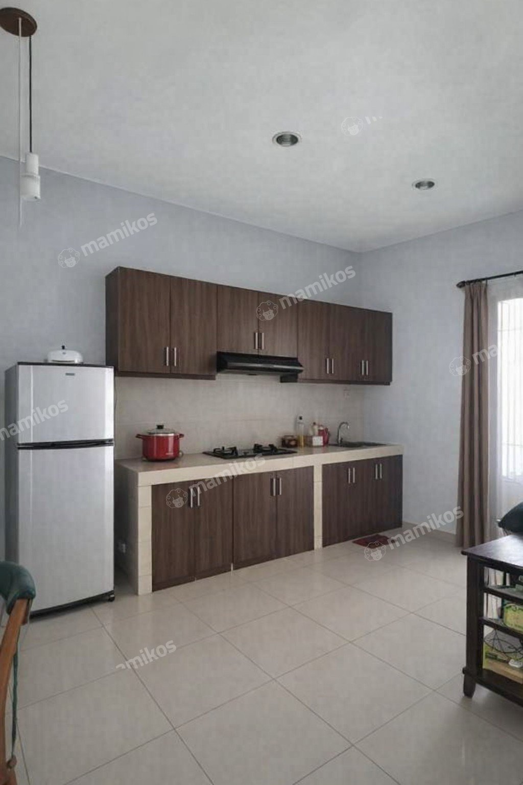 Rumah Sertifikat SHM 5 Kamar Tidur 4 Kamar Mandi Rawamangun Jakarta Timur - Photo 2