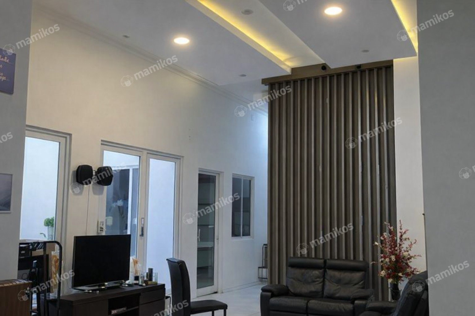 Rumah Sertifikat SHM 4 Kamar Tidur 4 Kamar Mandi Sunter Jakarta Utara