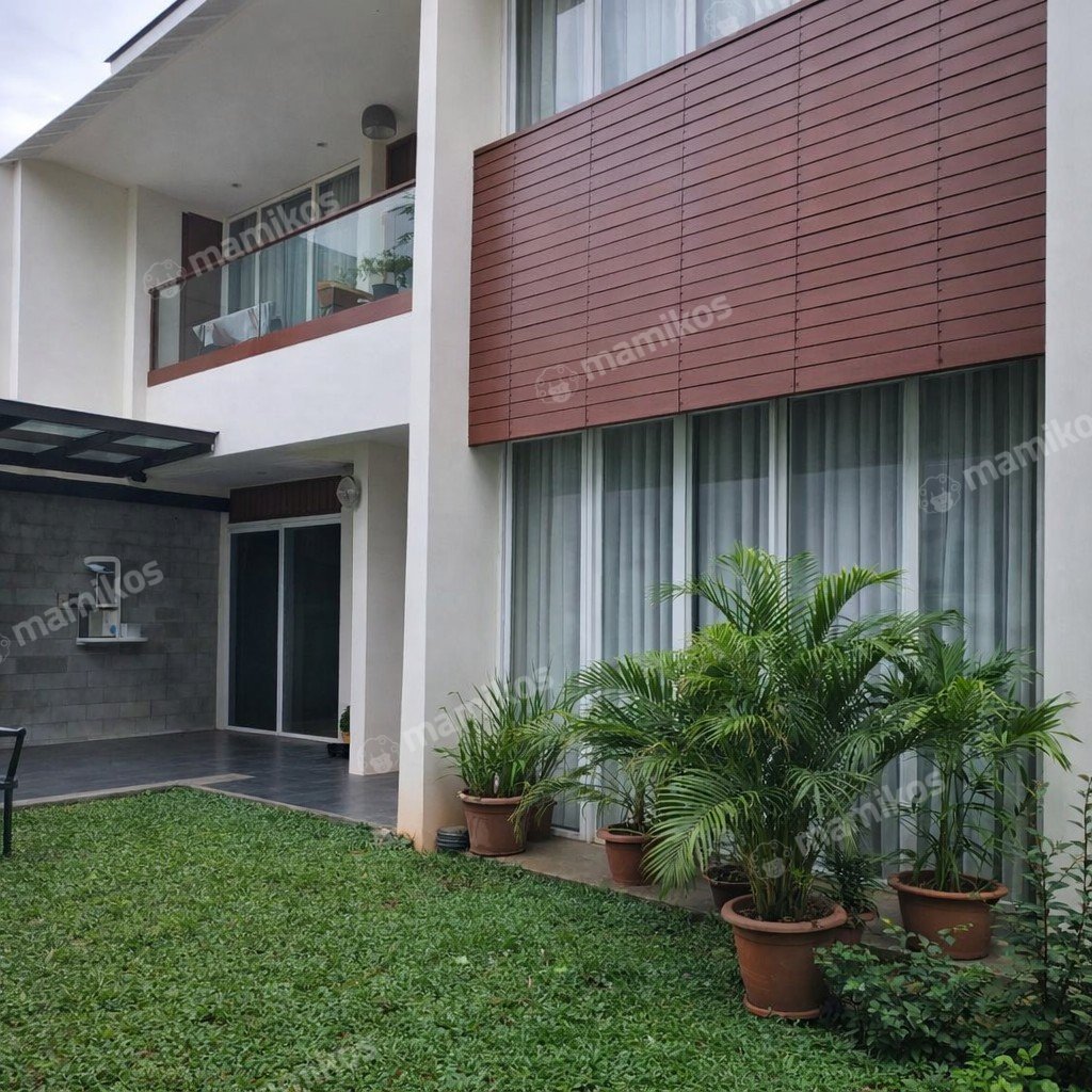 Rumah Sertifikat SHM 4 Kamar Tidur 3 Kamar Mandi Pondok Indah Jakarta Selatan - Photo 3