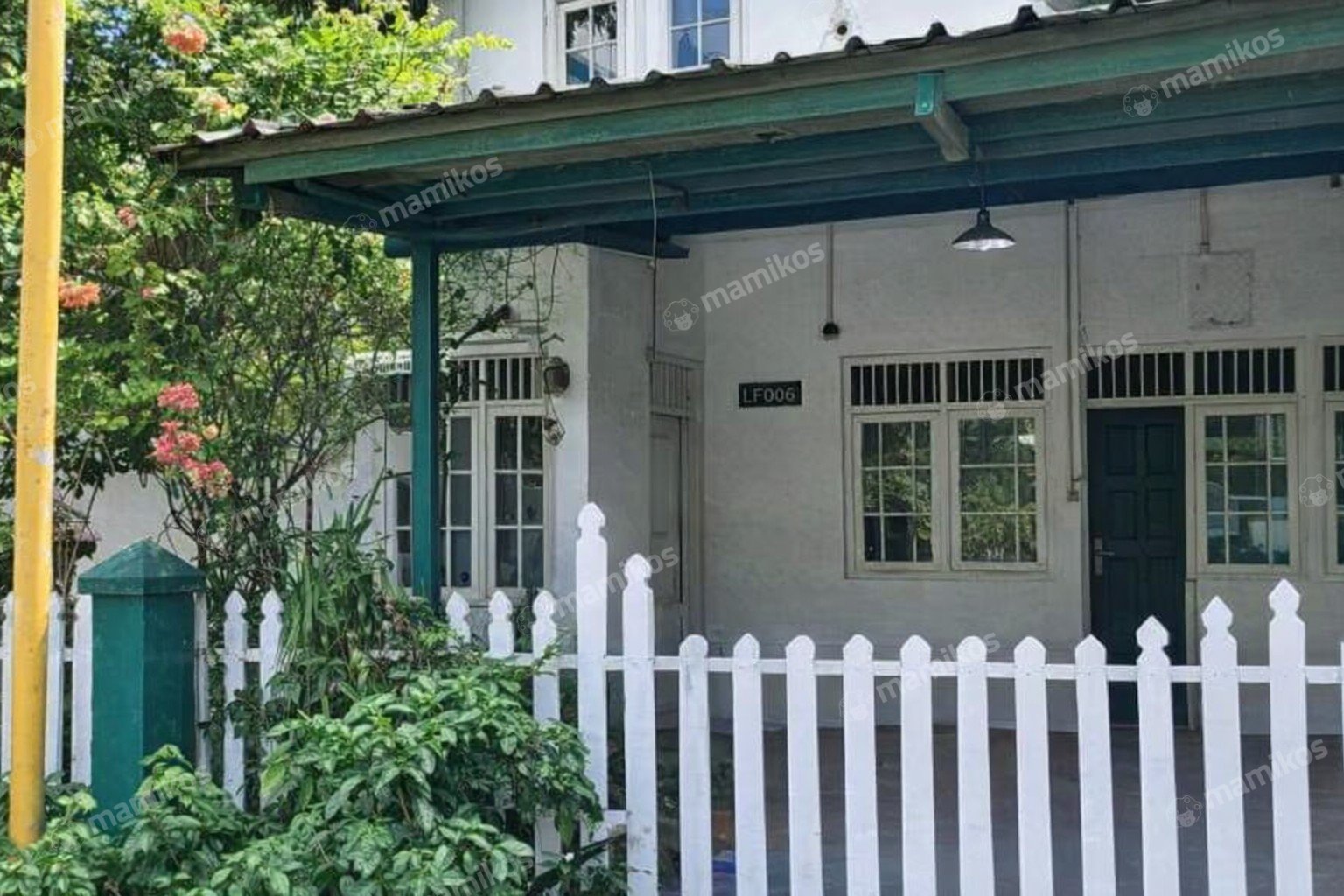 Rumah Sertifikat SHM 5 Kamar Tidur 2 Kamar Mandi Sektor 2 - Bintaro Jakarta Selatan
