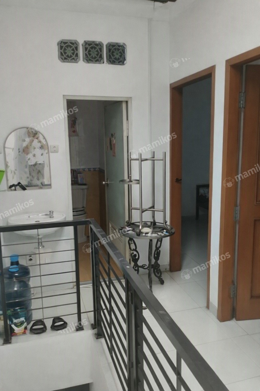 Rumah Sertifikat SHM 3 Kamar Tidur 2 Kamar Mandi Sunter Jakarta Utara - Photo 3