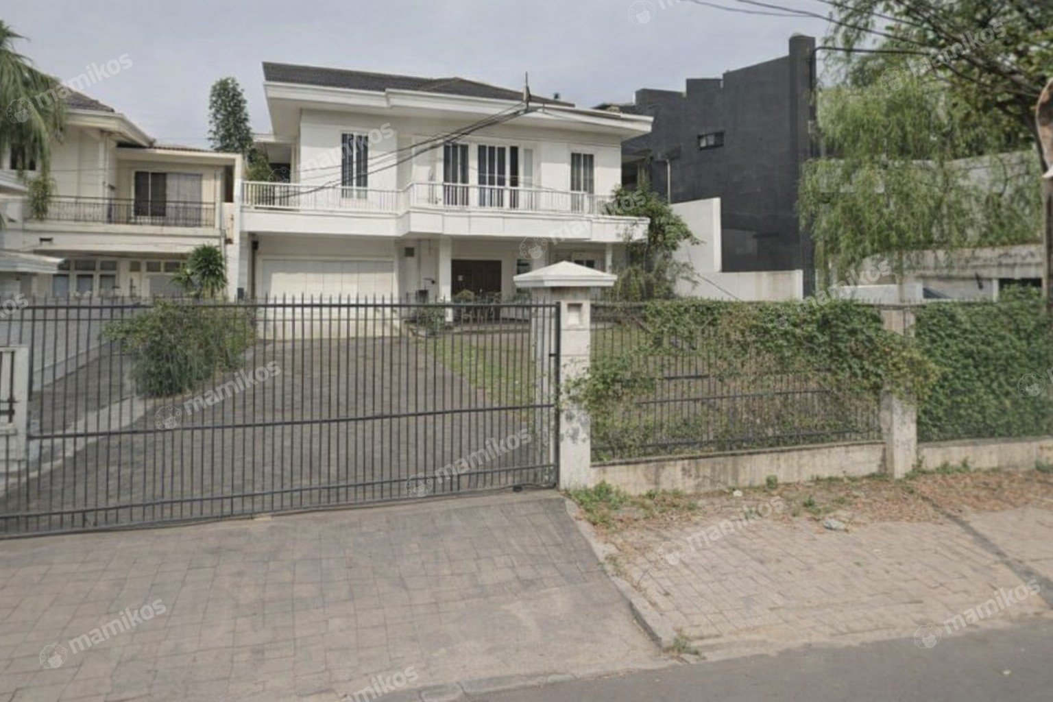 Rumah Sertifikat SHM 5 Kamar Tidur 4 Kamar Mandi Pondok Indah Jakarta Selatan