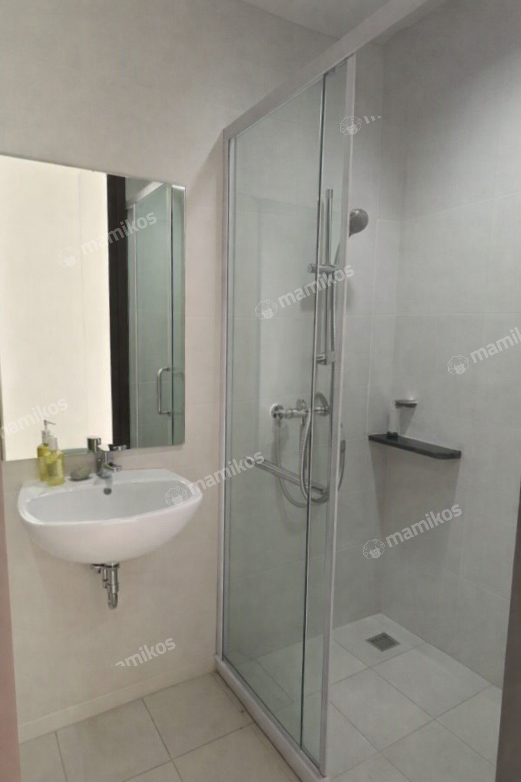 Rumah 4 Kamar Tidur 4 Kamar Mandi 3 Lantai Golf Island Jakarta Utara - Photo 5