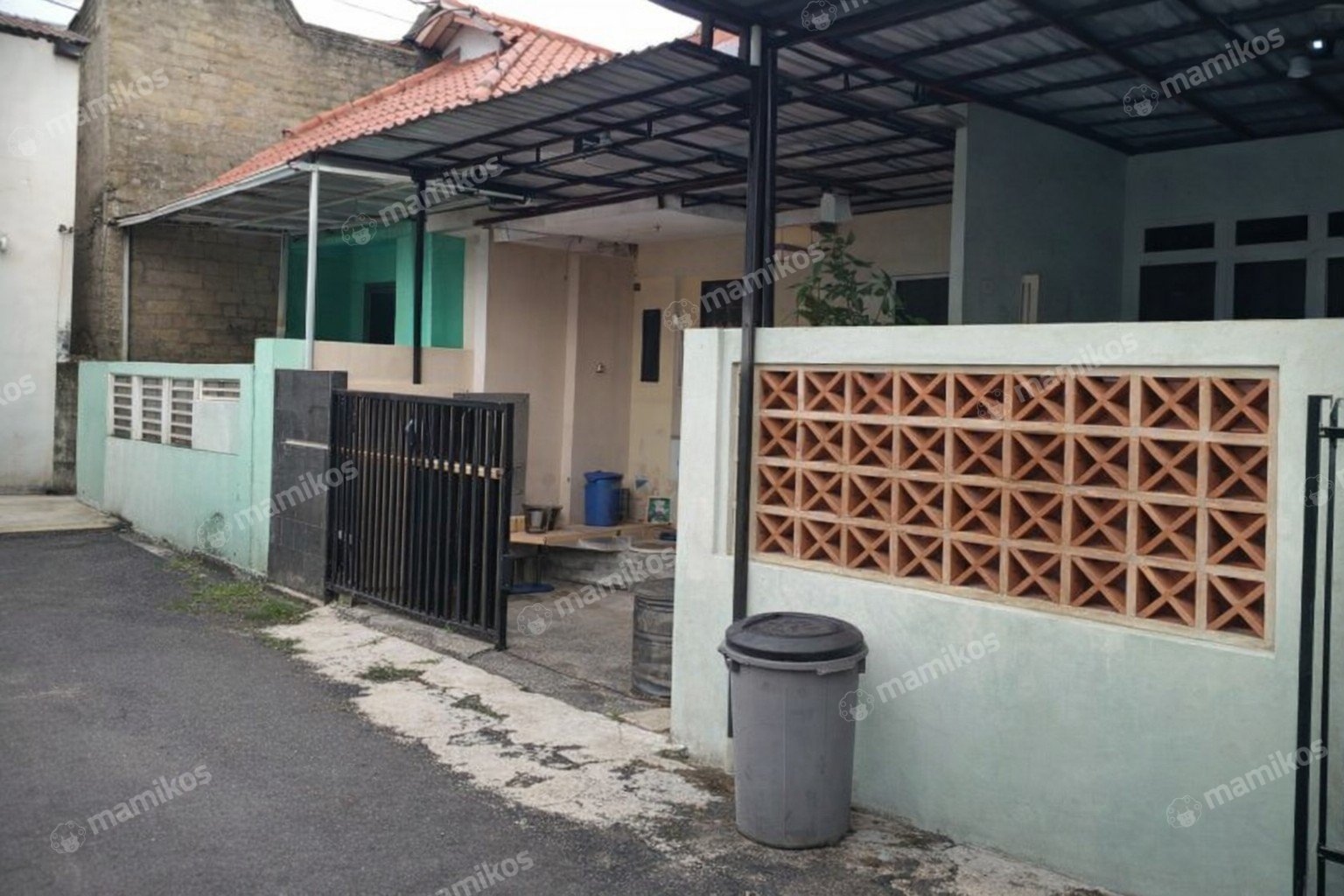 Rumah Sertifikat SHM 3 Kamar Tidur 2 Kamar Mandi Ciganjur Jakarta Selatan - Photo 2