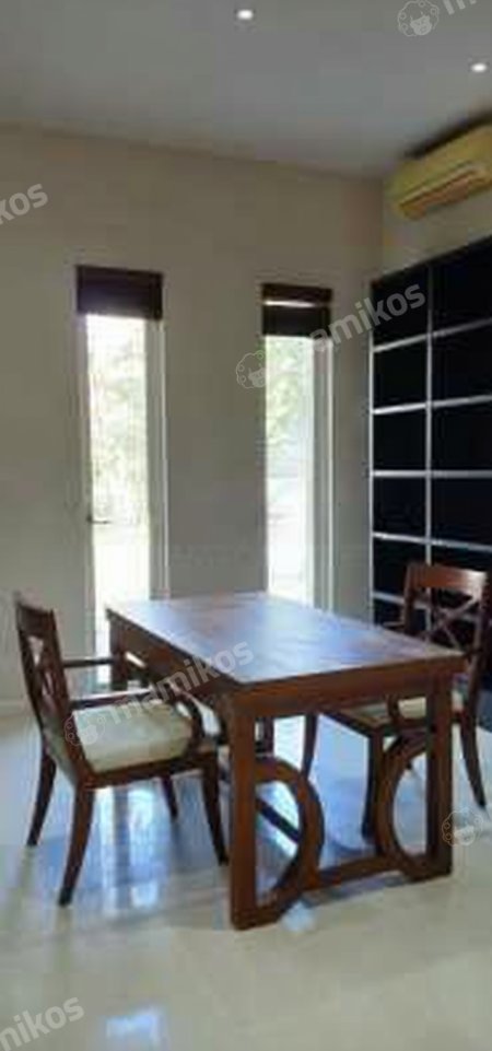 Rumah Sertifikat SHM 4 Kamar Tidur 3 Kamar Mandi Citraland Surabaya - Photo 2
