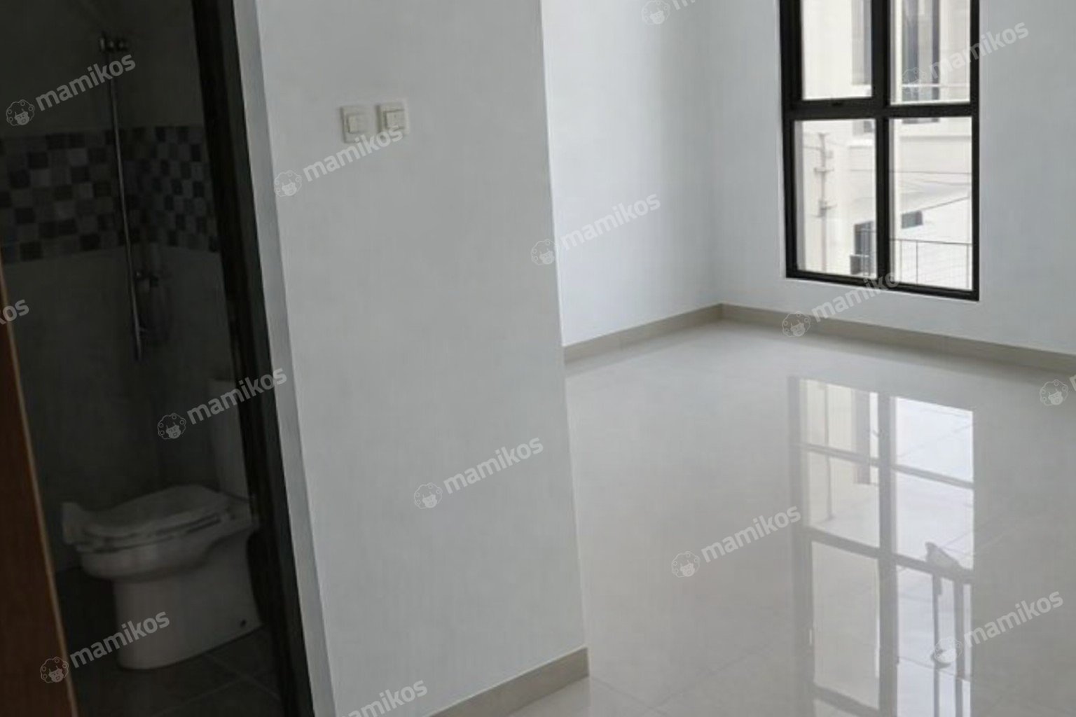 Rumah Sertifikat SHM 3 Kamar Tidur 3 Kamar Mandi Tanjung Duren Jakarta Barat