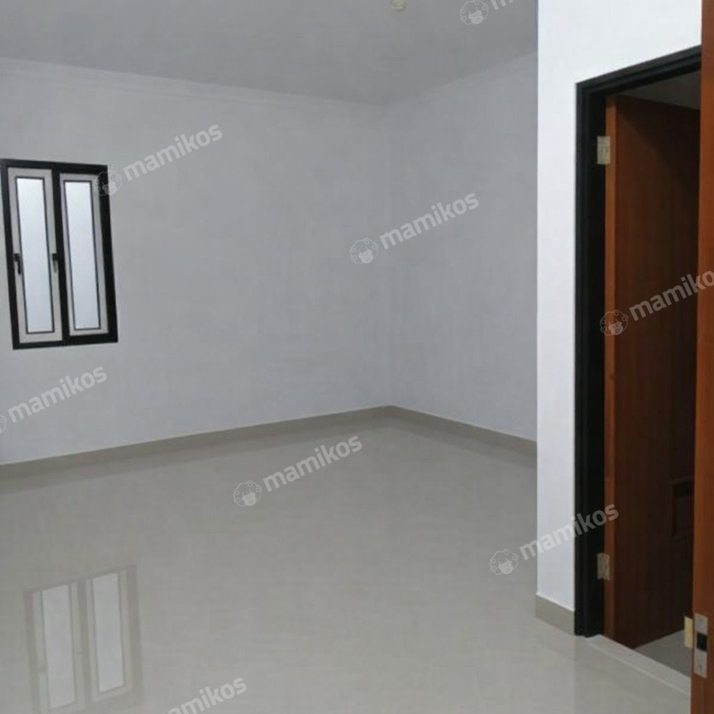Rumah Sertifikat SHM 3 Kamar Tidur 3 Kamar Mandi Tanjung Duren Jakarta Barat - Photo 4