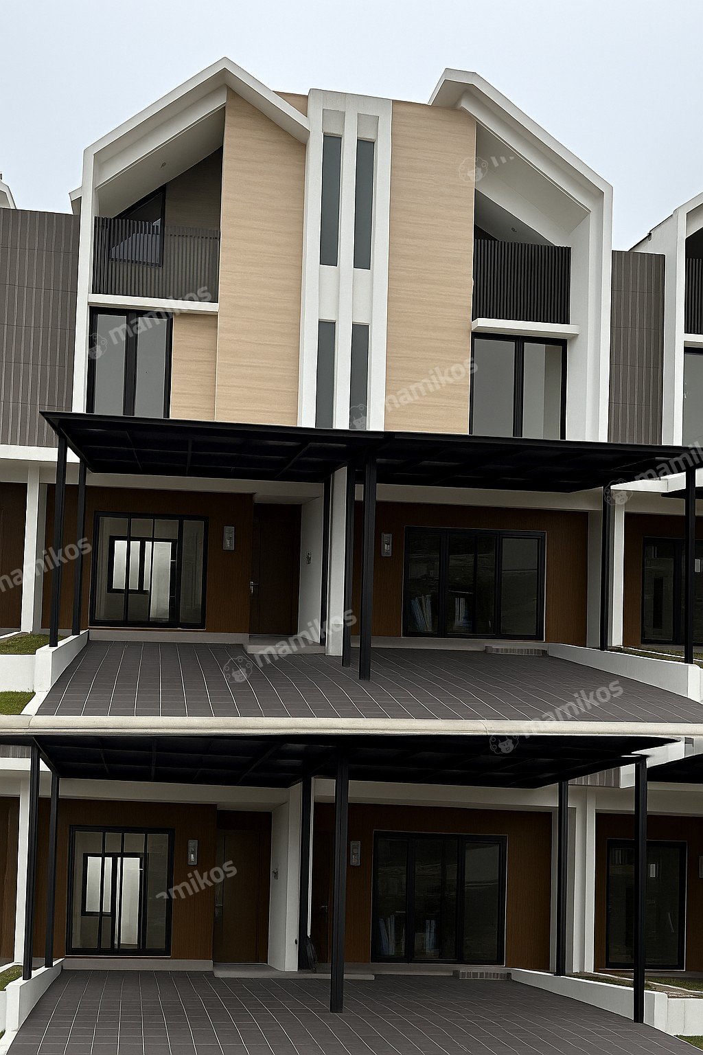 Rumah 3 Kamar Tidur 3 Kamar Mandi 3 Lantai Cakung Jakarta Timur