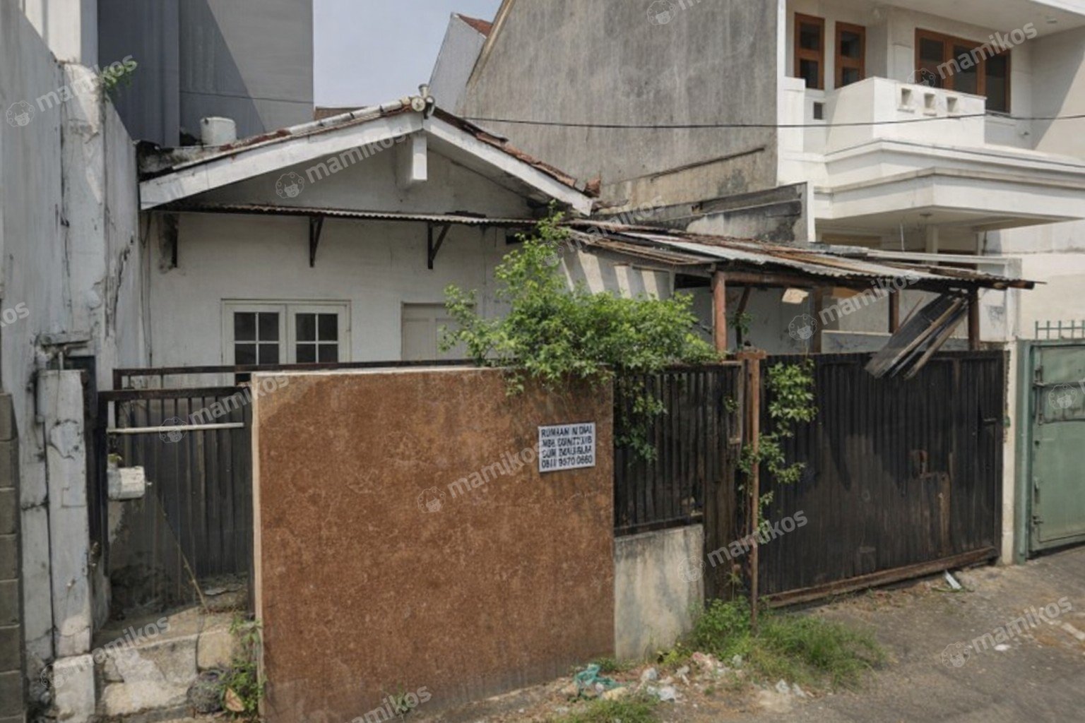 Rumah Sertifikat SHM 3 Kamar Tidur 1 Kamar Mandi Pondok Indah Jakarta Selatan