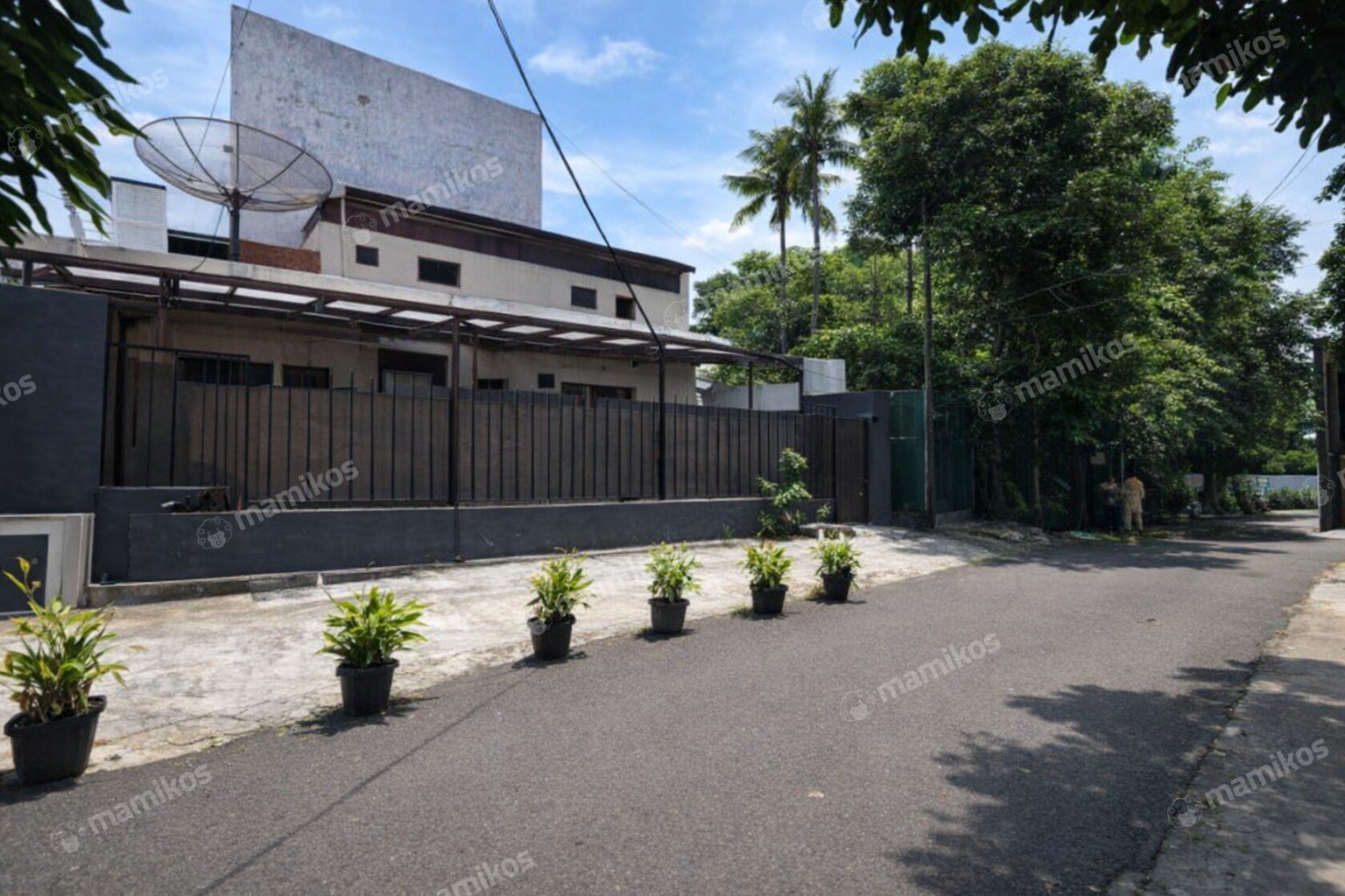 Rumah Sertifikat SHM 4 Kamar Tidur 3 Kamar Mandi Kebayoran Baru Jakarta Selatan - Photo 2