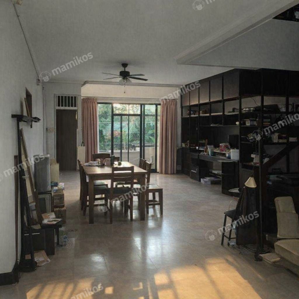Rumah Sertifikat SHM 5 Kamar Tidur 3 Kamar Mandi Pondok Indah Jakarta Selatan - Photo 4