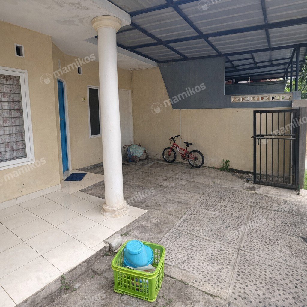 Rumah Sertifikat SHM 3 Kamar Tidur 2 Kamar Mandi Cipedak Jakarta Selatan - Photo 5